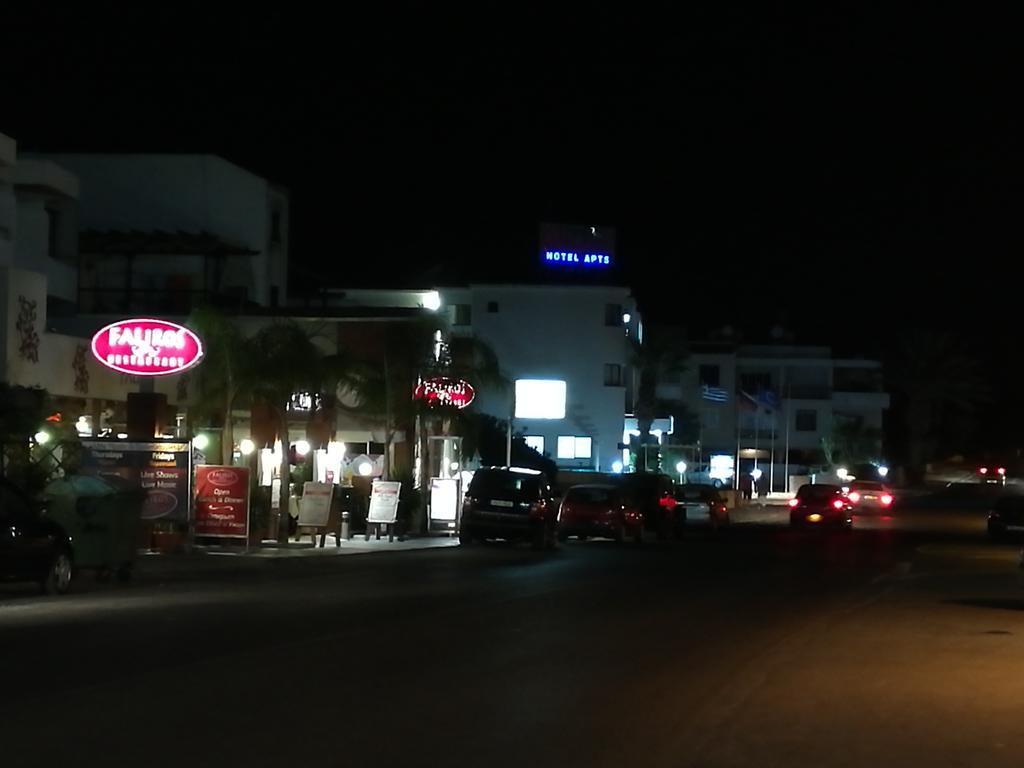 Siamese Villa Paralimni Dış mekan fotoğraf